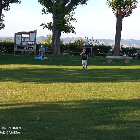 Il Cortiletto Διαμέρισμα Verduno Δωμάτιο φωτογραφία